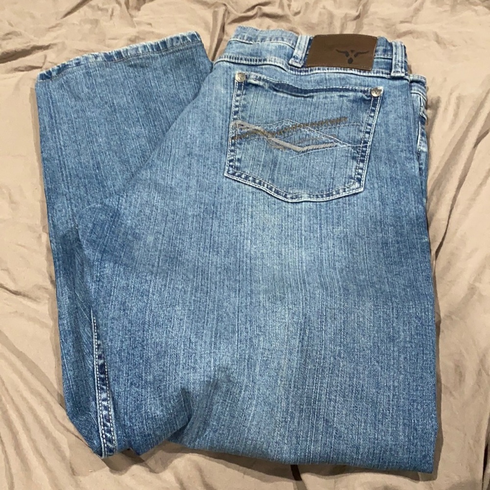 Wrangler slim straight